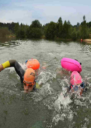 Zone3 Swim Buoy with Hydration 